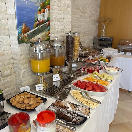 Hotel Luxury Ksamil Exterior photo